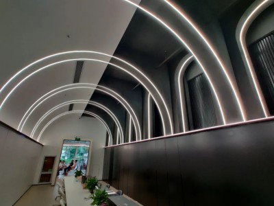 照明設(shè)計(jì)、線(xiàn)形照明、